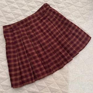 5 for $15 🦋 FOREVER 21 | Pleated Plaid Mini Skirt